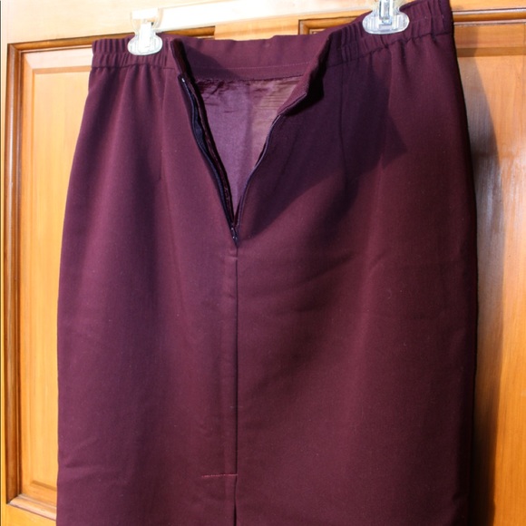 Plum midi skirt - Picture 4 of 6